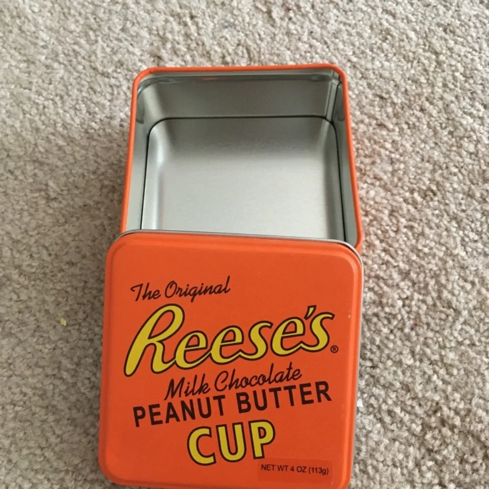 Repop Reese’s Tin